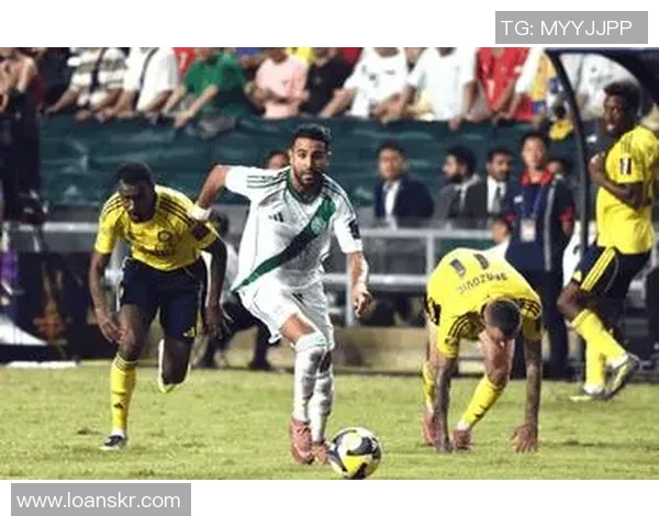 顶级足球赛事热火朝天,球队激战争夺荣耀,谁将笑到最后? 顶级足球赛事热火朝天,球队激战争夺荣耀,谁将笑到最后?